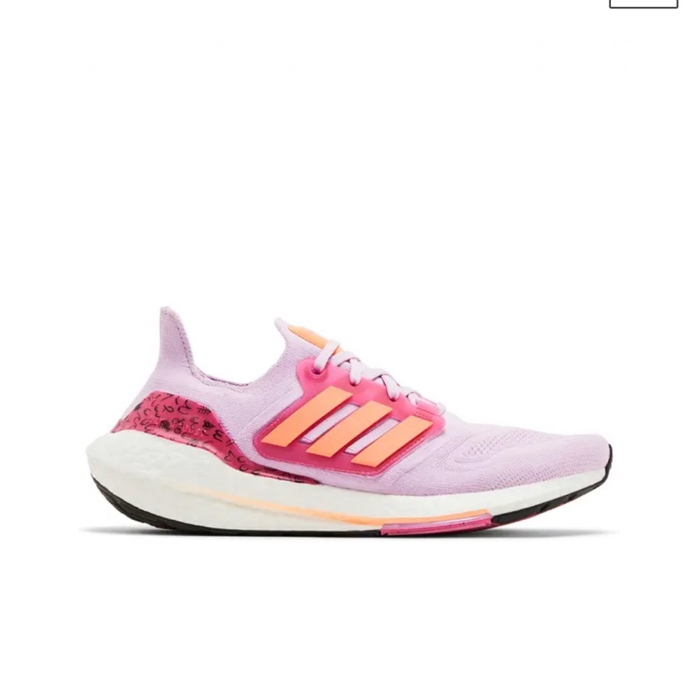 Adidas Women's UltraBoost 22 Low Breast Cancer Awareness Size 10